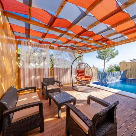 Rainbow 2 Hotel 4*